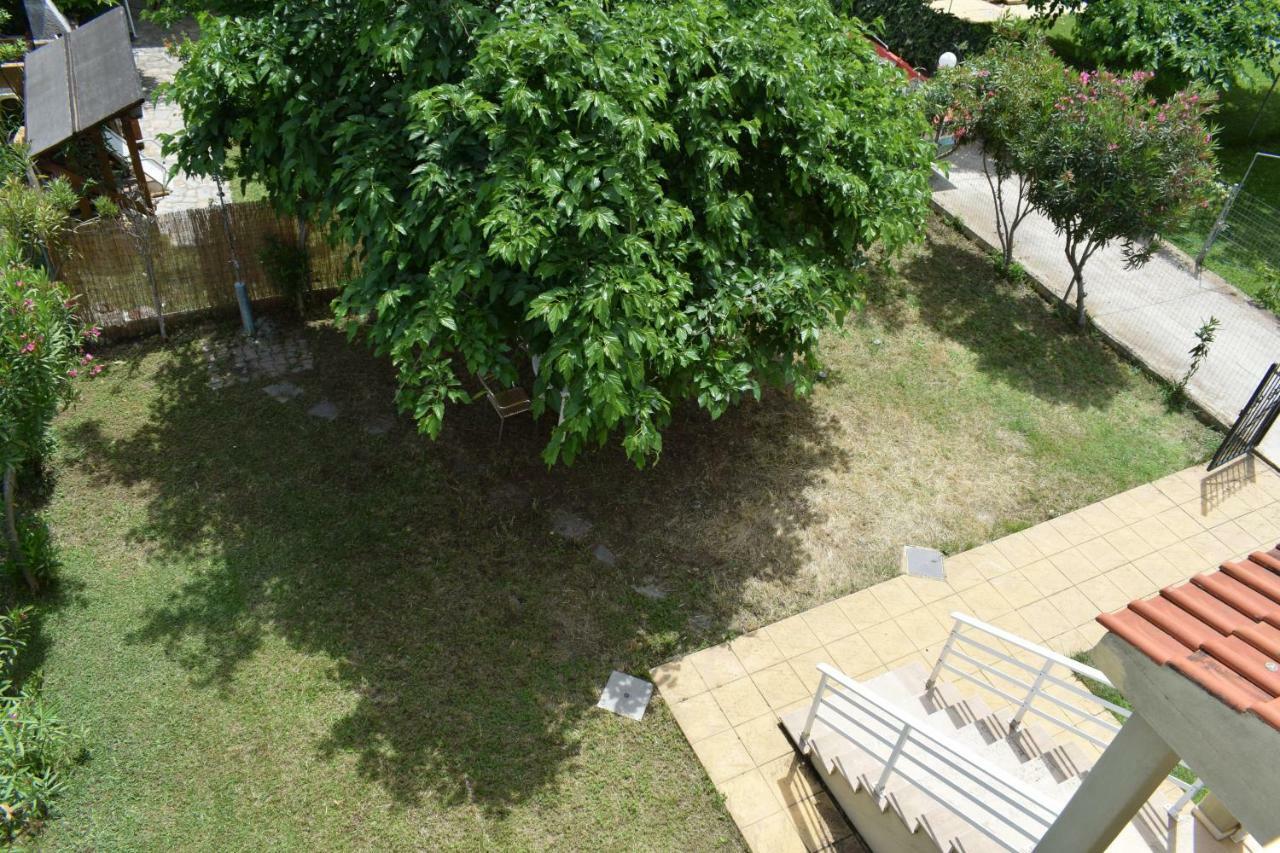 Dimar1 Seaside Apartment Paralia Dionisiou Exterior foto